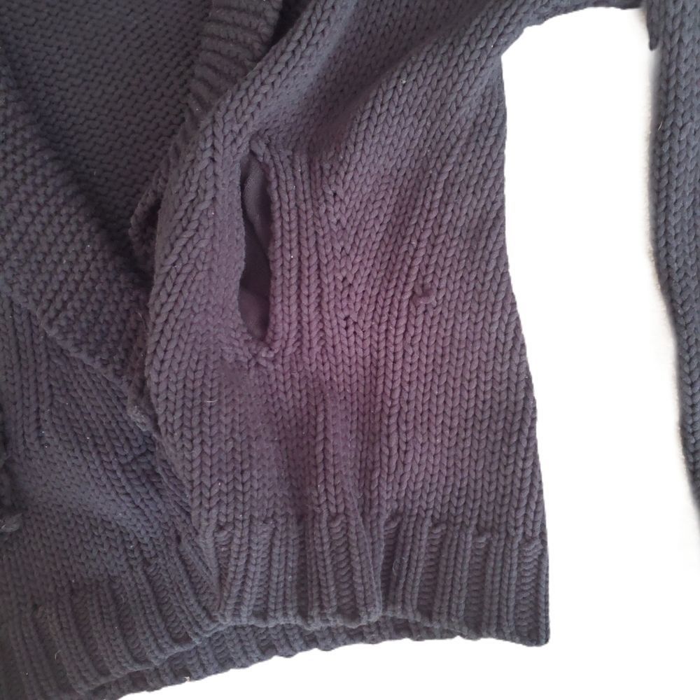360 Sweater - Picture 2 of 6